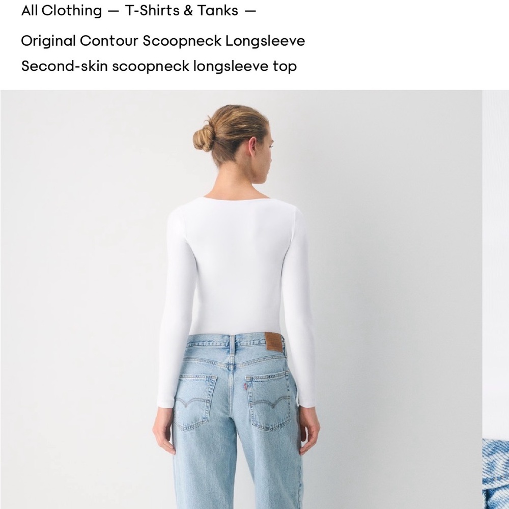 Aritzia White Scoopneck Long Sleeve Top